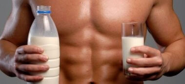 Is Milk Bad For You? What 30 Studies Have to Say